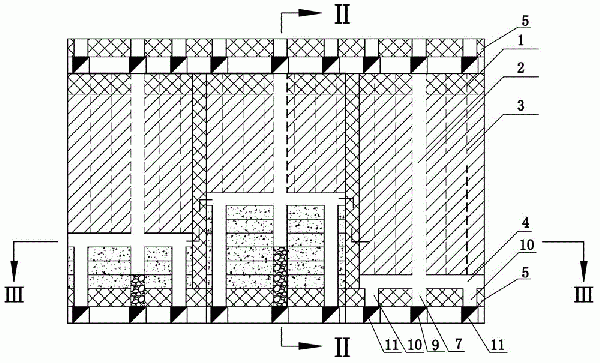 中厚急傾斜極破碎礦體的分區(qū)上向分層充填采礦法的制作方法