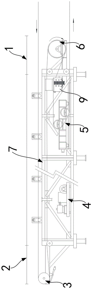 具有輔助張緊機(jī)構(gòu)的簡易帶式輸送機(jī)