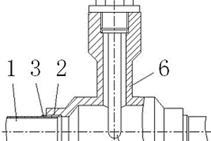 通過轉(zhuǎn)接件測量小管徑溫度的方法及所用的轉(zhuǎn)接件