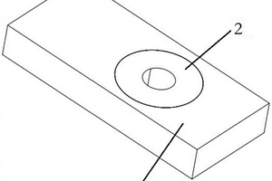 用于連接復(fù)合材料與金屬的連接結(jié)構(gòu)