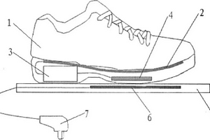 應(yīng)用無(wú)線充電技術(shù)的發(fā)熱鞋裝置